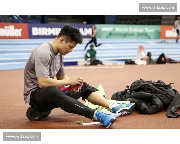 16 岁中国新星青运会百米夺冠!“贴地飞行” 跑姿引爆最疯狂冲刺 16 岁中国新星青运会百米夺冠!“贴地飞行” 跑姿引爆最疯狂冲刺