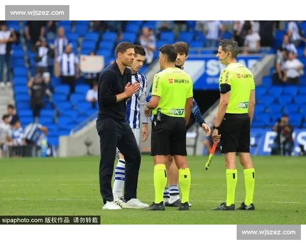 德托马斯泣血控诉:马丁内斯亲手撕碎我的西班牙人终老梦,他的算计让我至今难释怀 德托马斯泣血控诉:马丁内斯亲手撕碎我的西班牙人终老梦,他的算计让我至今难释怀